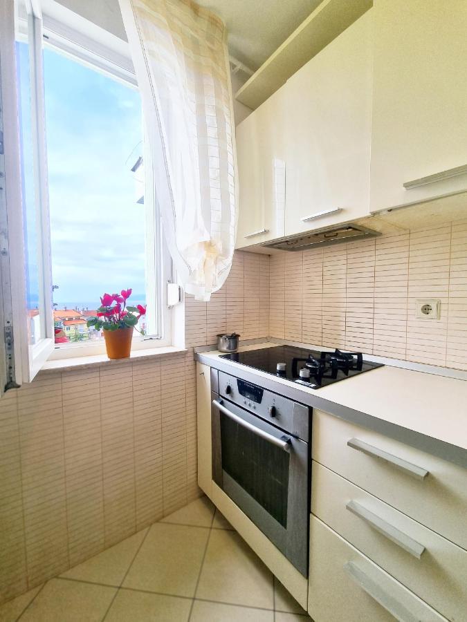 Apartment Rijeka With Sea View Exterior foto
