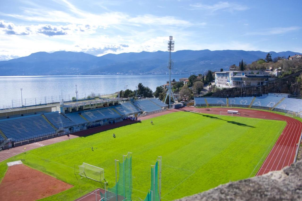 Apartment Rijeka With Sea View Exterior foto